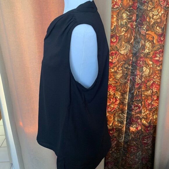 Nine West Sleek V-Neck Black Blouse - Picture 4 of 7